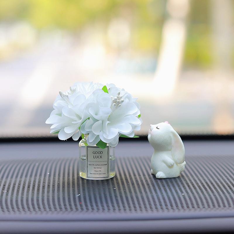 Cute Rose Flower Vase and Rabbit Car Interior Decoration Ornaments Auto Center Console Decoration Gadgets For Car Accessories
