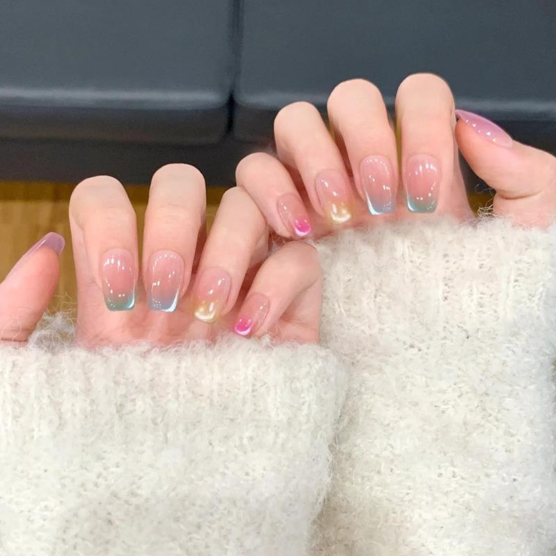 Ice through cat's eye vitality rainbow cute dopamine girlish feeling removable manicure 30 pieces