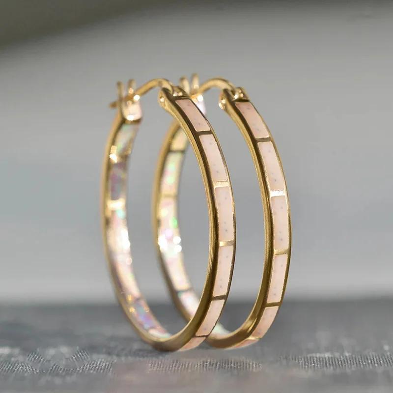 

2026 New Design Luxury Light Luxury Personalized Earrings Women s European and American Internet Red Style Geometric Zircon