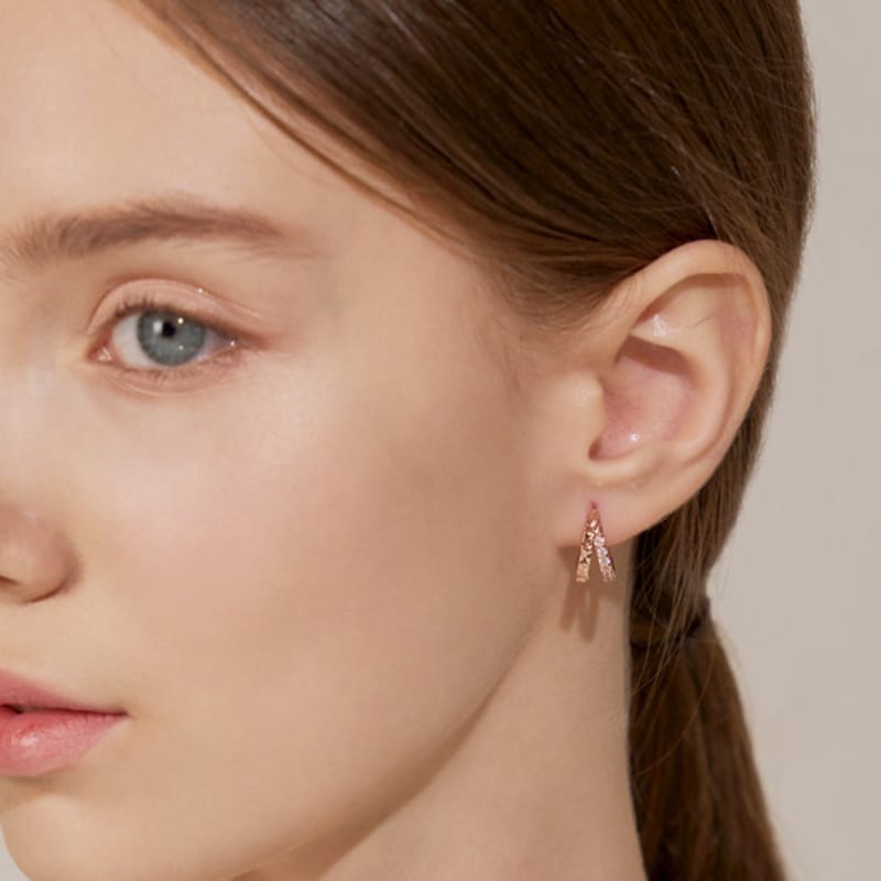 CRANNE 14K Cut Cubic One-Touch Earrings (Gold Filled) C24EGF160