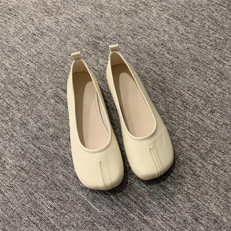 Soft sole Mori retro pig's trotters single shoes women's 2025 summer new French round head flat bottom lady gentle beanie shoes