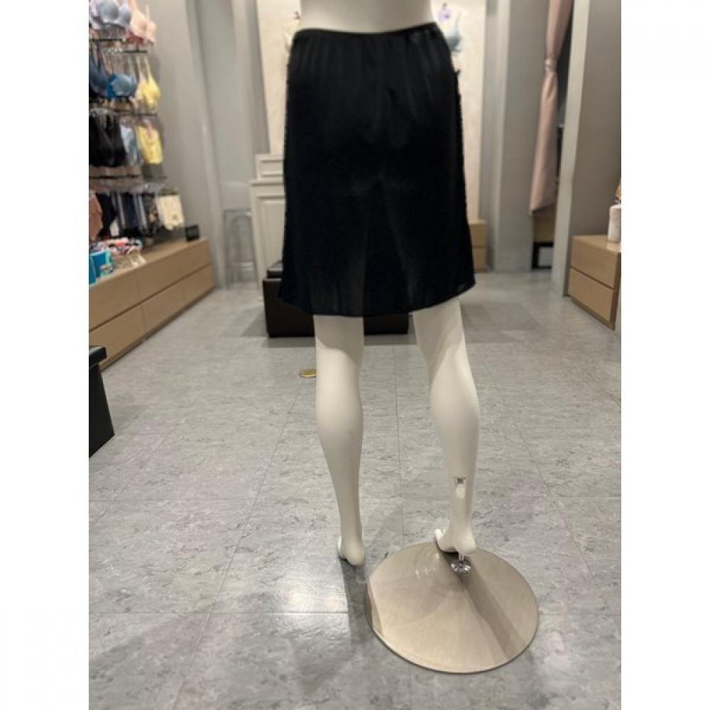 Triumph Women S baSic Slip Skirt Black   tcwfSr14bk  