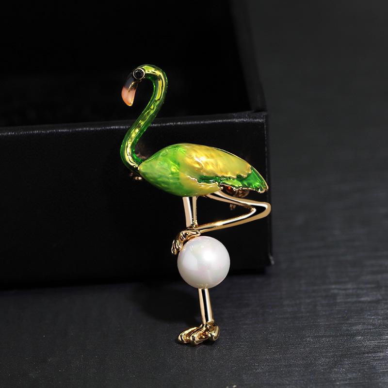 Cloisonné Flamingo & Pearl Brooch - Elegant Cartoon Pin Corsage