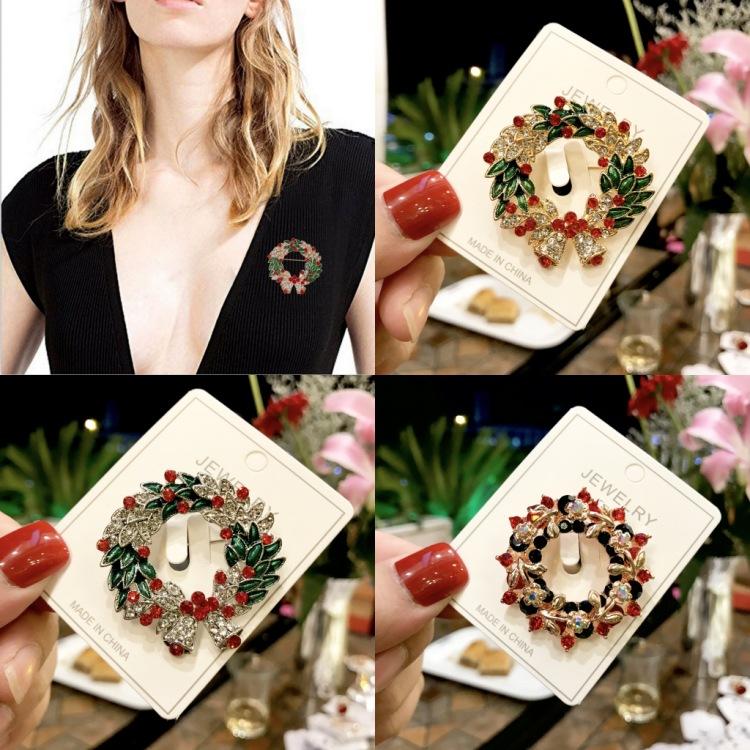 Spilla in Lega di Smalto con Ghirlanda di Aghi di Pino Natalizio per Donne Capodanno Navidad Abbigliamento da Festa Fai da Te Spilla in Metallo Regalo di Natale per Signore