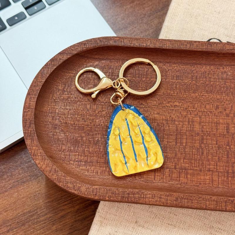 Creative Swimming Keychain Anti-scratch Pool Key Ring 1 PCS Lightweight Pendant for Car Key Bag Summer Party Gift
