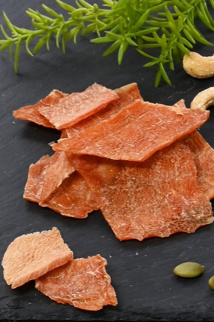 Tsumami Kura Chicken Jerky High Protein Snack Salad Substitute 104g