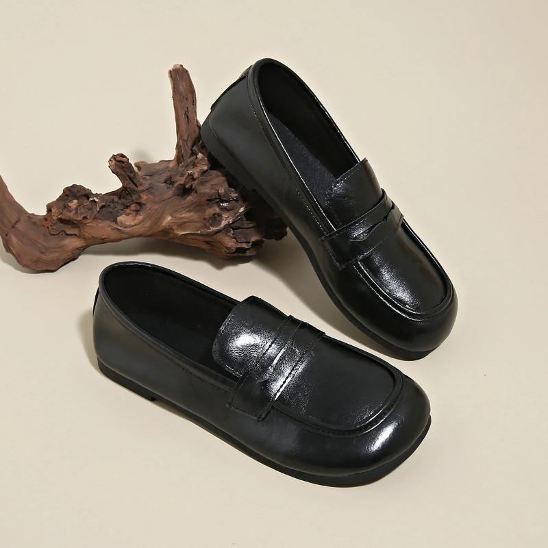 2025 Women Spring New Flats Shoes Soft-soled Loafers Slip On Boat Shoes Designer Casual Leather Oxfords