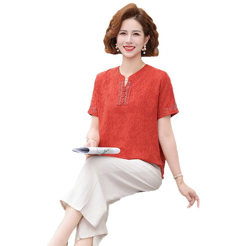 2026 Stylish Spring Suit: Elegant Two-Piece Set for Middle-Aged and Elderly Women.