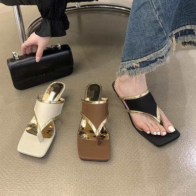 Mode Mode Eckige Zehen Sandalen mit Absatz Damen Luxus Zehentrenner Hausschuhe Damen Markendesign Elegant Sommer Party Schuhe