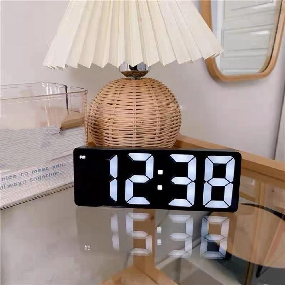 Mirror Display LED Mirror Clock Adjustable Brightness Large Number Digital Alarm Clock USB/Battery Powered Sound Control