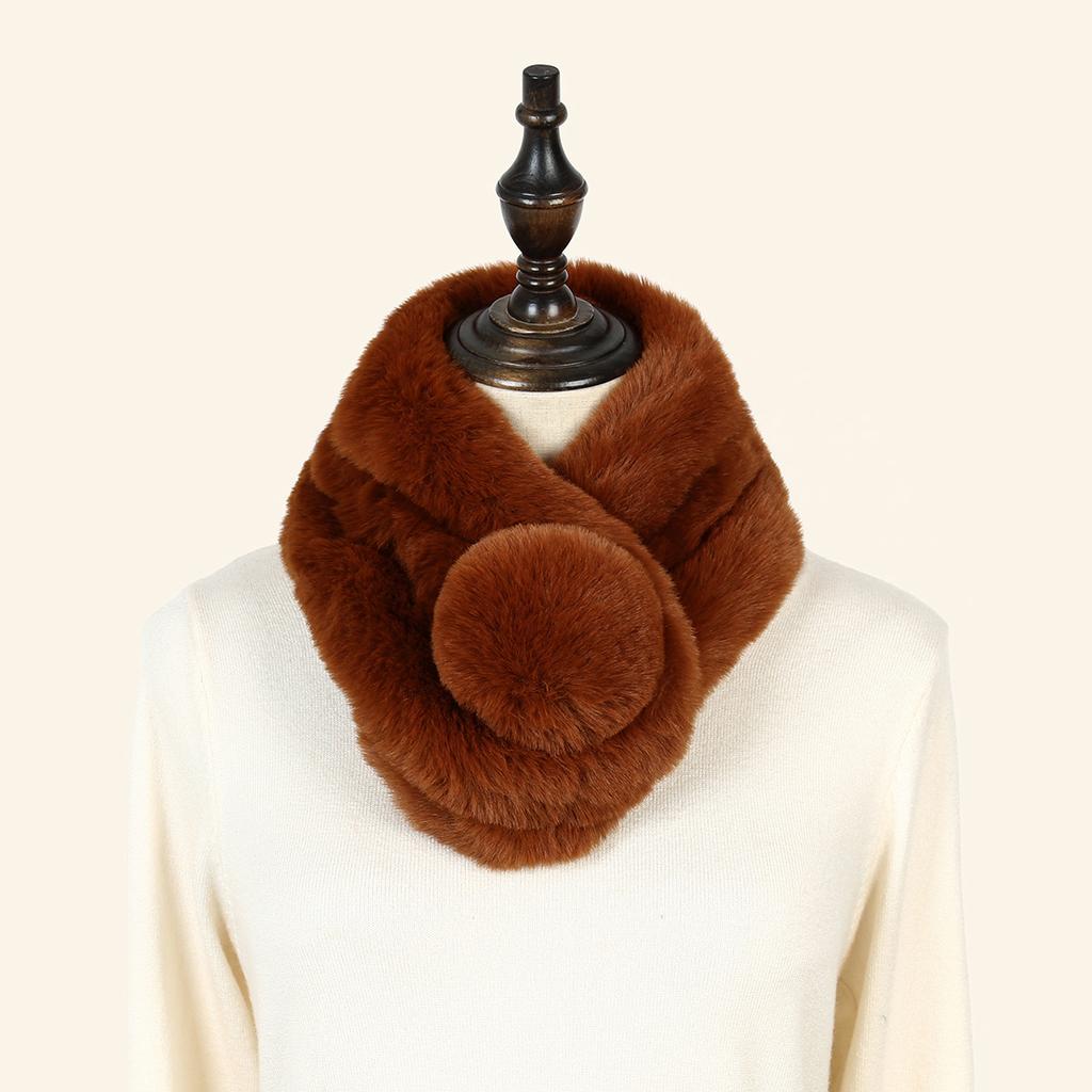New Faux Fox Fur Scarf Shawl Pearl Fashion Warm Thicken Fake Fur Collar Women Short Neckerchief Neck Warmer Clothing Accessories