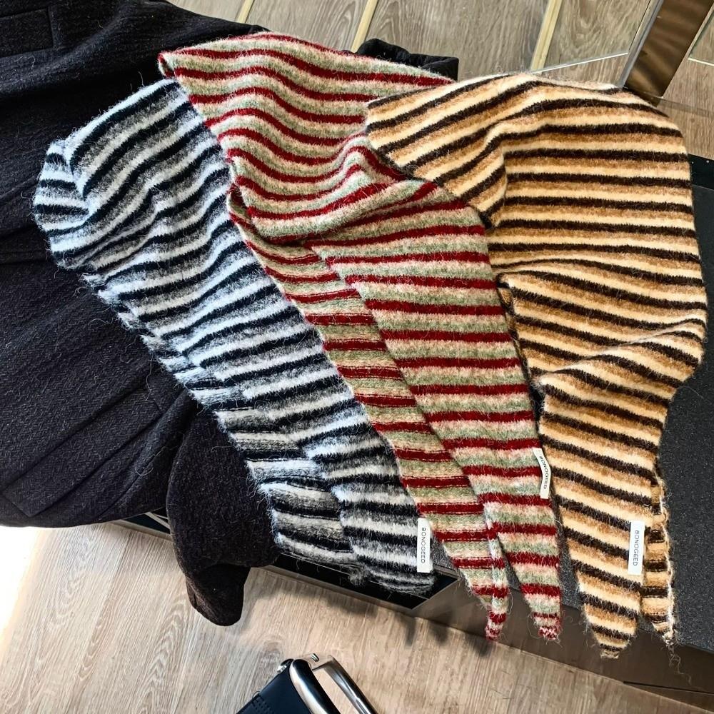 Warm Shawl Scarf Versatile Knitted Scarf Knitted Triangle Hijab Winter Season Women Headscarf