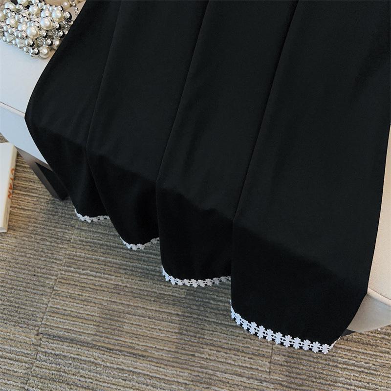 Plus Size Slimming Mid-Length Loose Dress for Women - Round Neck, Sizes 200/300/350 Jin, Style 7117