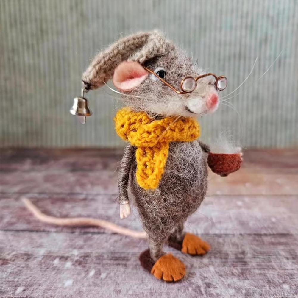 Mouse Doll Christmas Needle Felted Mouse Needle Felted Craft Decorations Mouse Handmade Wool Felted Only Material Package.
