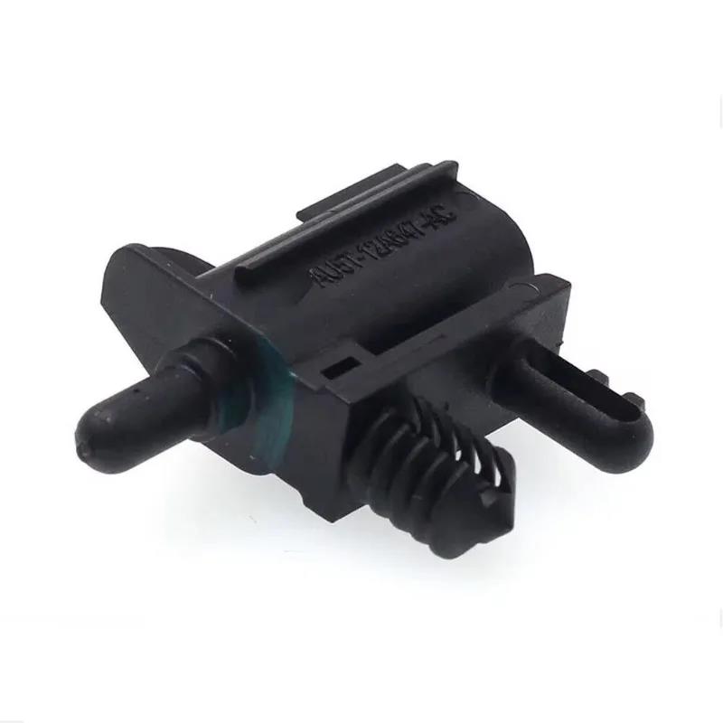 AU5T12A647AC 2pin Outdoor Temperature Sensor for Ford Fiesta Mk7 Escort Kuga Mk2 Mondeo Edge Focus Mk3 Raptor F-150 Ranger KD Coolant Temperature 4