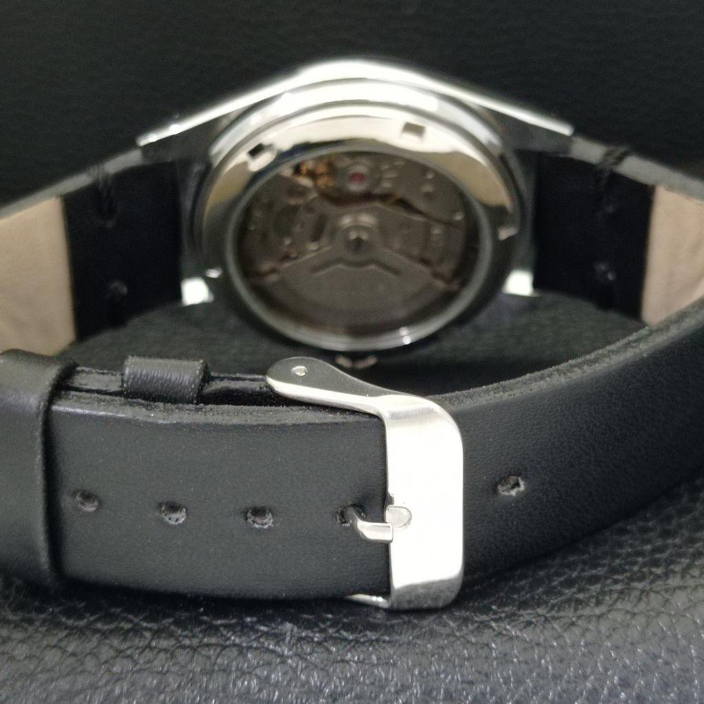 JAPAN VINTAGE SEIKO 5 AUTOMATIC REFURBISHED MENS BLACK DIAL WATCH a440614-4 Sk-a440614