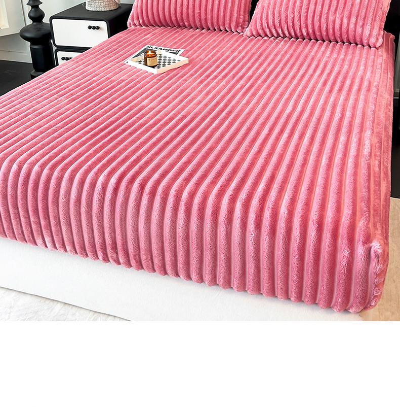 2025 Rabbit Velvet Bedsheet Bed Cover, Single Piece, Winter Thick Milk Coral Velvet Mattress Protective Cover, Dust-proof