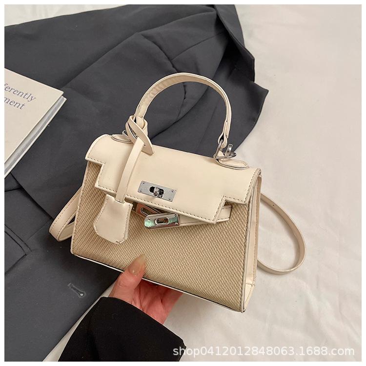 

Retro texture denim Kelly bag 2025 spring and summer new simple and versatile portable small square bag fashion messenger bag