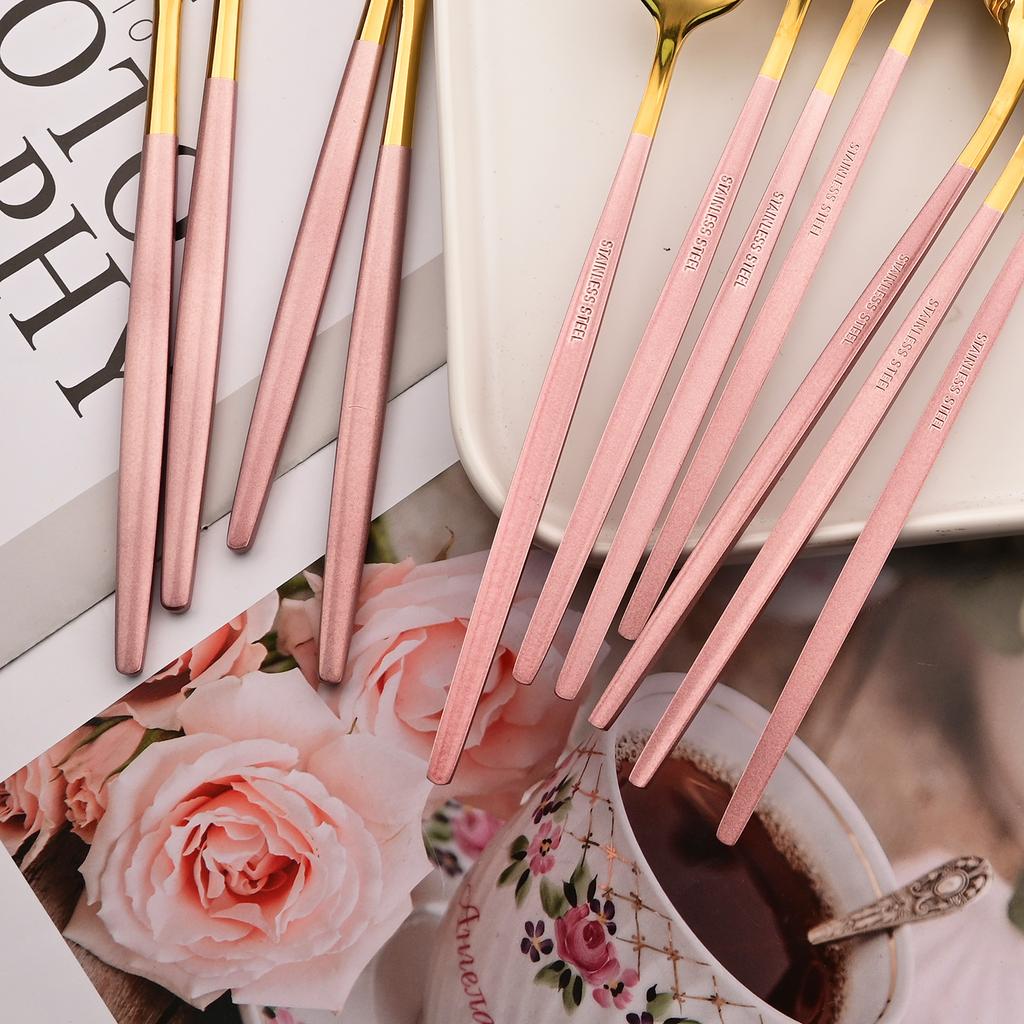 Set di posate con manico rosa da 30 pezzi, Servizio di posate in acciaio inossidabile per 6 persone, Coltelli, forchette, cucchiai moderni, Lucidatura a specchio