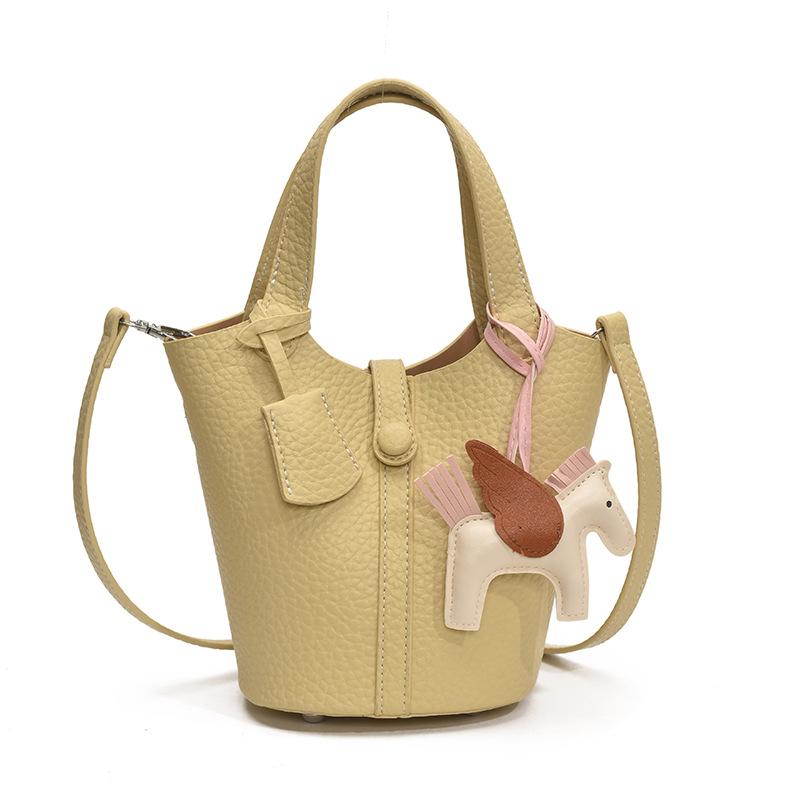 Fashion Handbag Women's Bag Versatile Casual Large Capacity Shoulder Messenger Bag