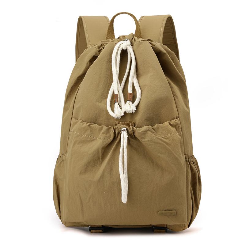 Rucsac de student cu șnur pentru doamne, același rucsac de badminton ca al bloggerilor, călătorie în aer liber