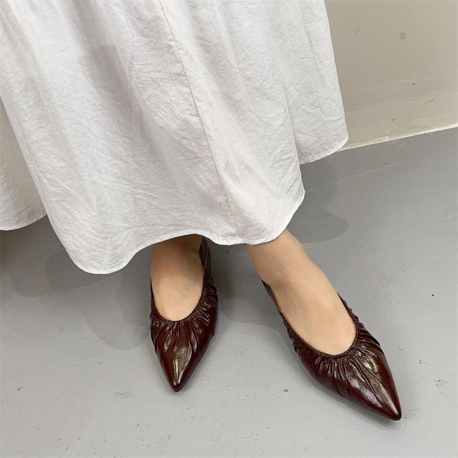 Johnature Faltige Rindsleder Spitzschuh Temperament Damenschuhe Echtes Leder Weiche Sohle Vielseitige flache Schuhe