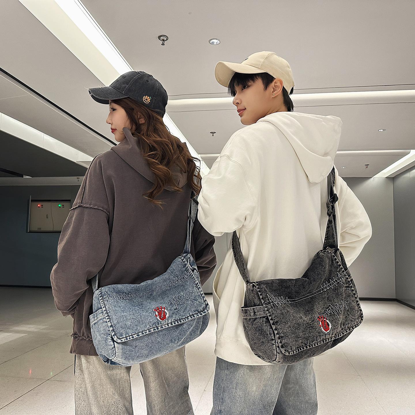 The Bags Family Women's Black Washed Denim Canvas Bag, Shoulder Messenger Bag, Large-Capacity Literary Class, Casual Mailman Bag, Bag