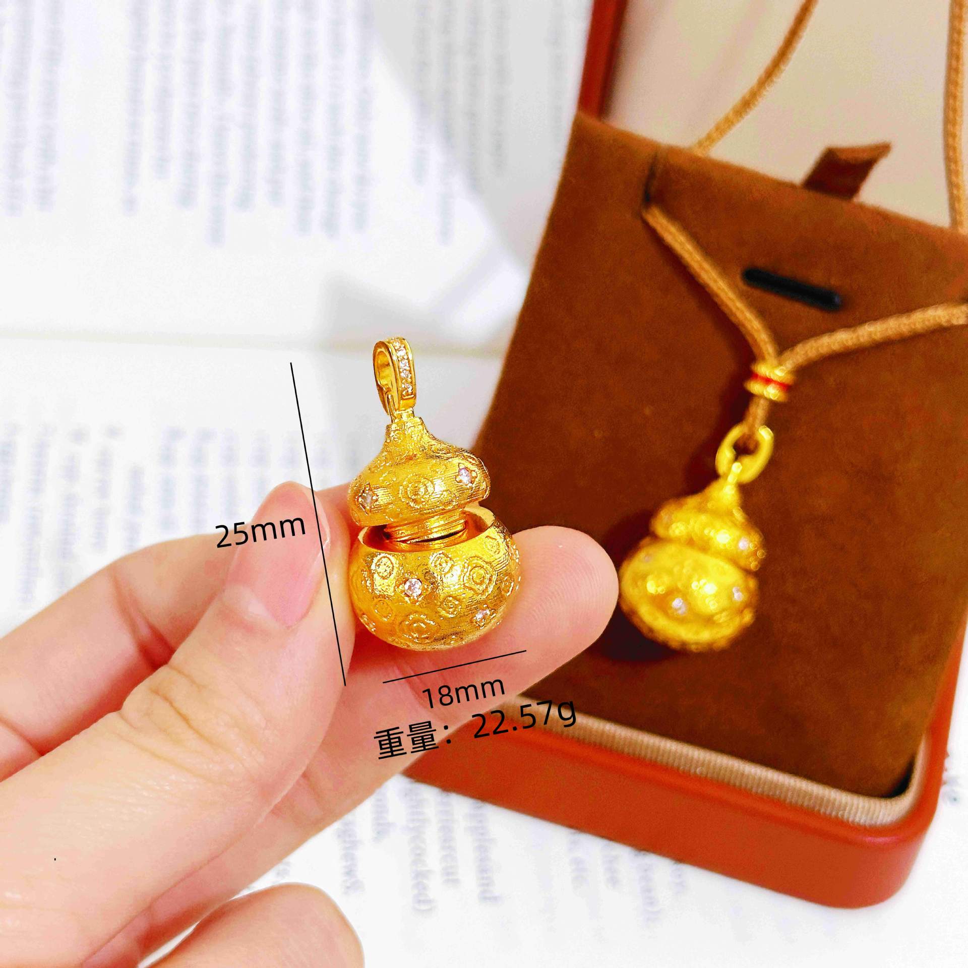 Pattern fat gourd pendant necklace women s new Chinese Fulu sweater chain pendant single pendant