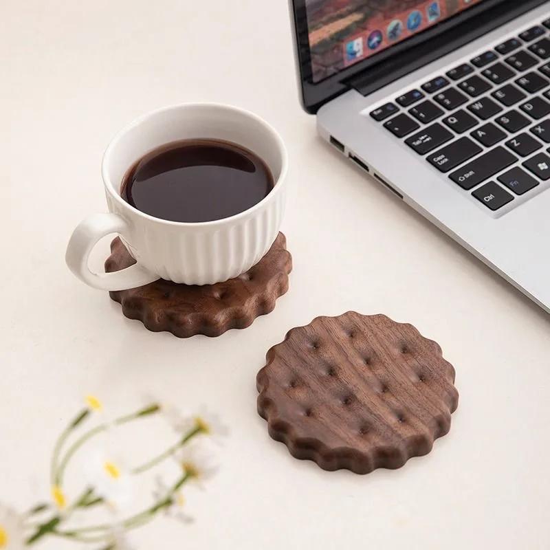 New Creative Biscuits Wooden Cup Mat Natural Wooden Tea Cup Mat Mugs Milk Cups Coffee Cup MatsCup Trays Heatproof Pads Placemat