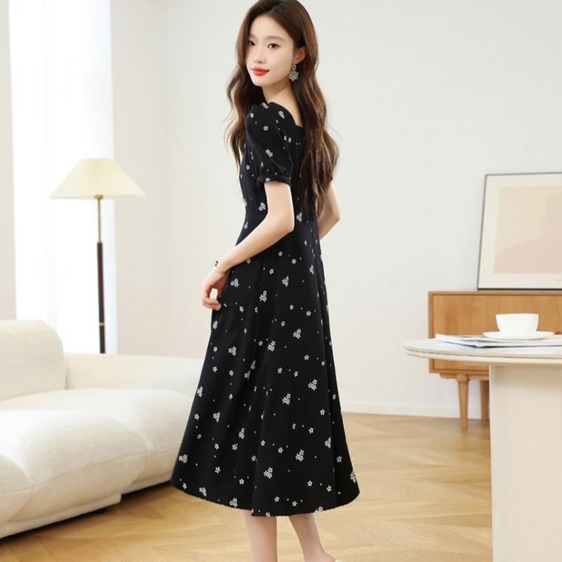 Women's Black Floral Print Mid Length Dress Square Neck with Puff Sleeves A Line Dress High Waist Flowing Casual Dress Suitable for Workplace Dating