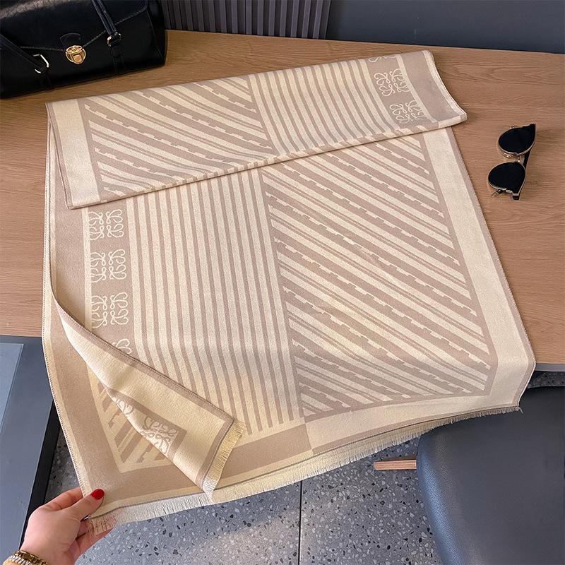 Imitation Cashmere Scarf, Simple Lines, High-End Color Contrast, Autumn And Winter Double-Sided Winter Women
