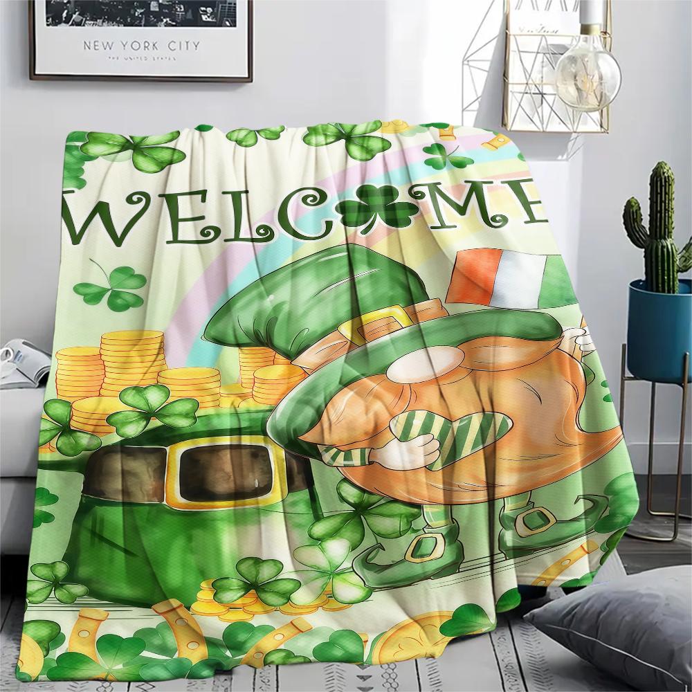 St.Patrick's Day Green clover Print Flannel Blanket,High quality Comfortable for All Seasons,Home Decor,Warmth and Comfort,Perfect for Christmas Gifts