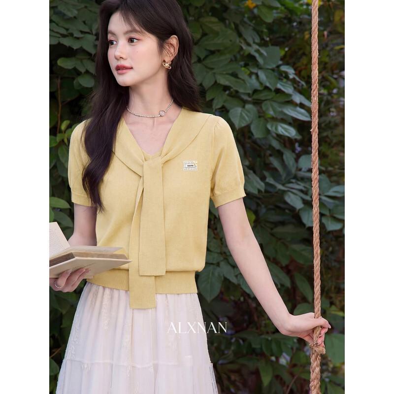 Women s Slim-Fit V-Neck Knit Short Sleeve Top M