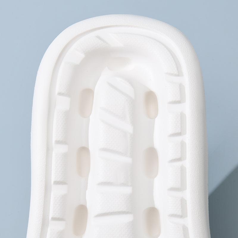 heightened platform hole shoes women wear non-slip slippers EVA beach cute cartoon bag head sandals