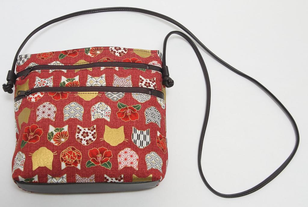 Hasegawa Cat Print Shoulder Bag, Cute Japanese Pattern, Women's, Made in Japan (Red)