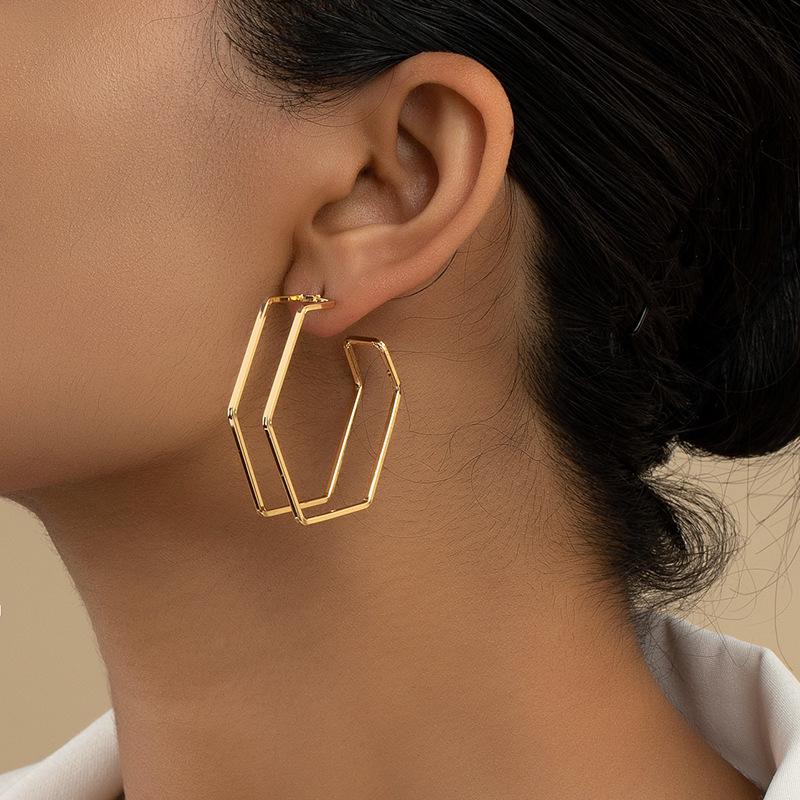 Korean Geometric Retro Earrings: Women's Cold Style Studs