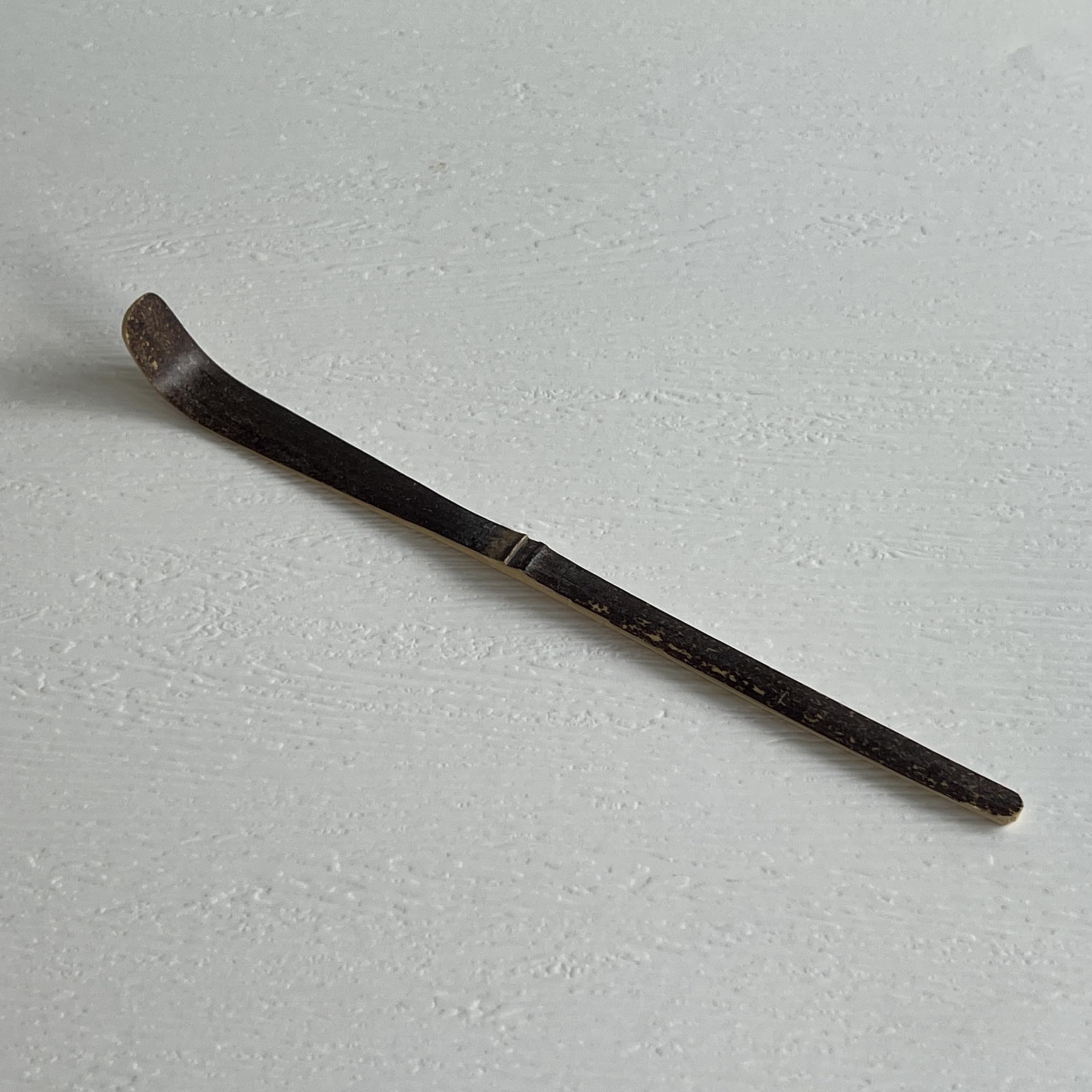 

Tea tea ceremony traditional Japanese interior matcha cafe Japanese lifestyle practice use Black scoop, utensil, craft, accessory, supplies, tool,