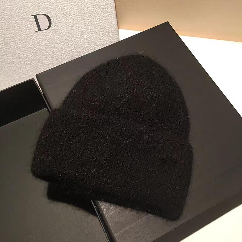 Japanese High-End Women's Rabbit Fur Knitted Beanie - Trendy Autumn/Winter Warm Hat