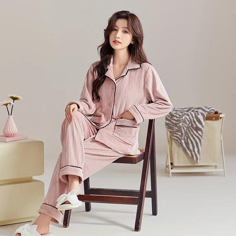 

Однотонный комплект из двух предметов пижамы с отворотами из утолщенного кораллового бархата с длинными рукавами для дома, новая зимняя пижама для дома XL