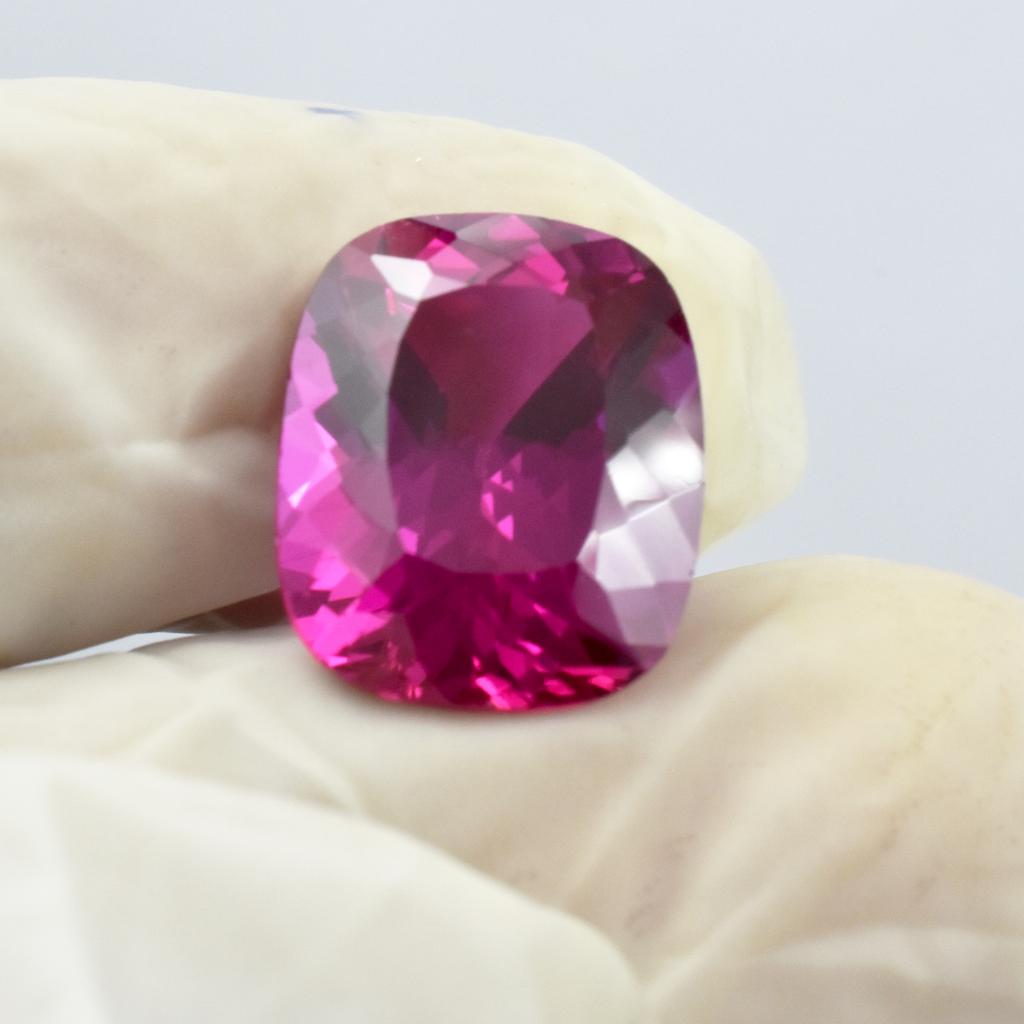 Natural Pink Sapphire Loose Gemstone Cushion Cut 14.70 Ct September Birthstone for Gem Collections