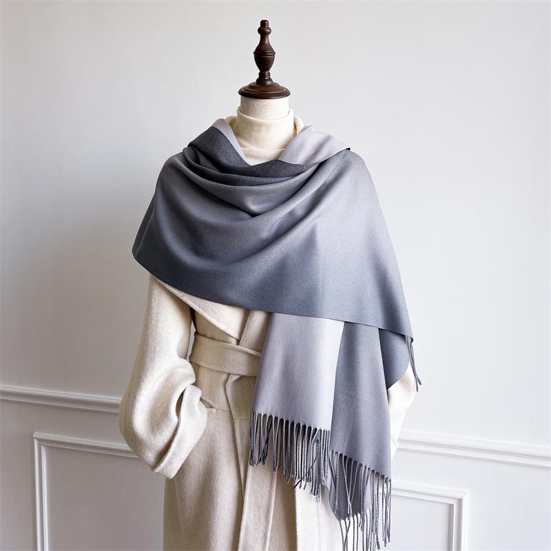 Luxury Winter Cashmere Scarf Women Gradient Handkerchief Warm Pashmina Female Shawl Wrap Soft Pareo Bufanda Winter Hijabs Stole