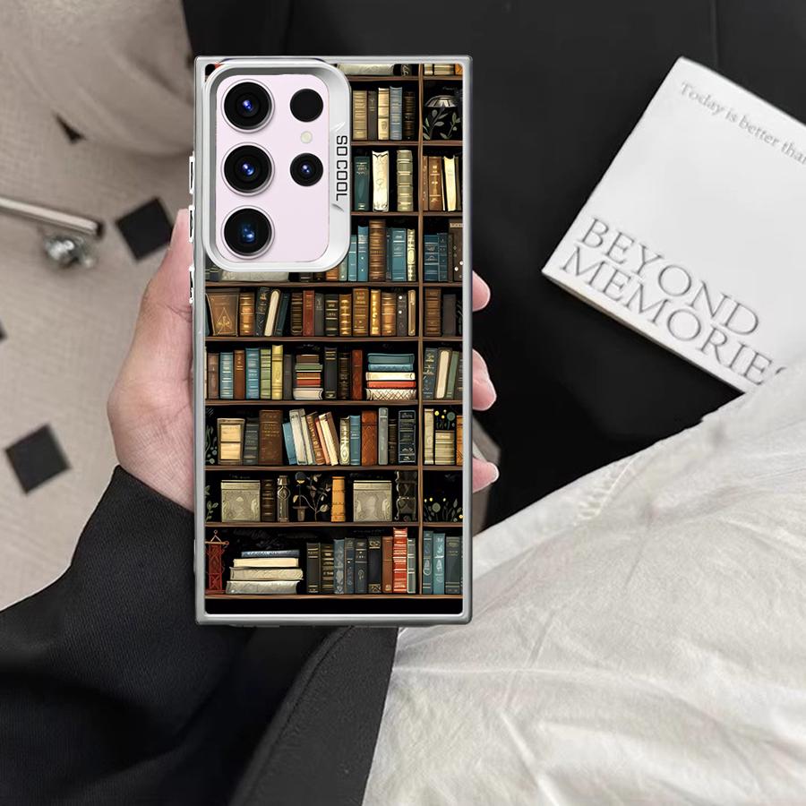 Phone Case for Samsung Galaxy S23 S24 S25 Ultra S20 S22 S23 FE Note 20 S21 Plus S24FE Shell Cover Vintage Bookshelf Kitten
