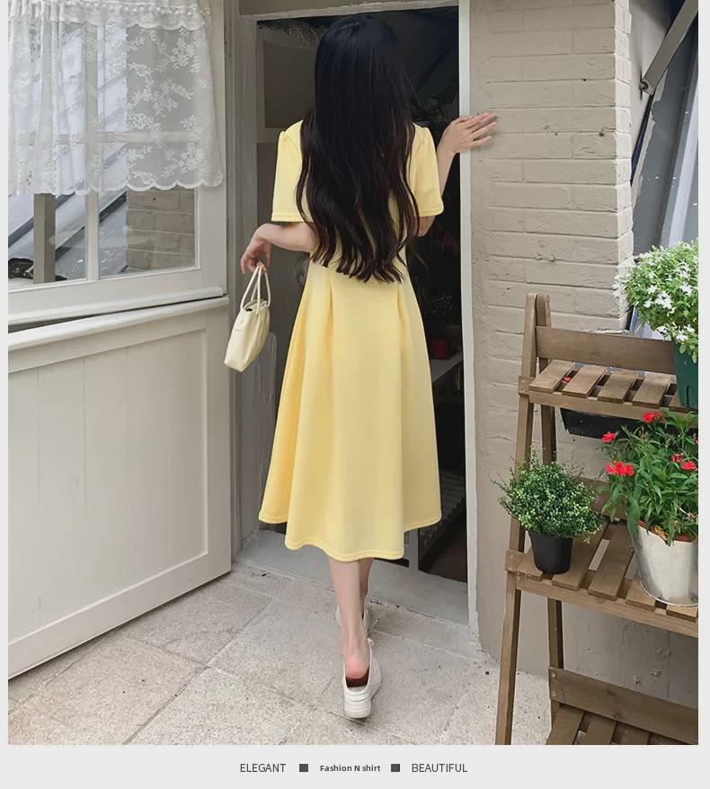 Gelbes Polokleid im französischen Stil 2024 für Damen – Schickes Sommerdesign