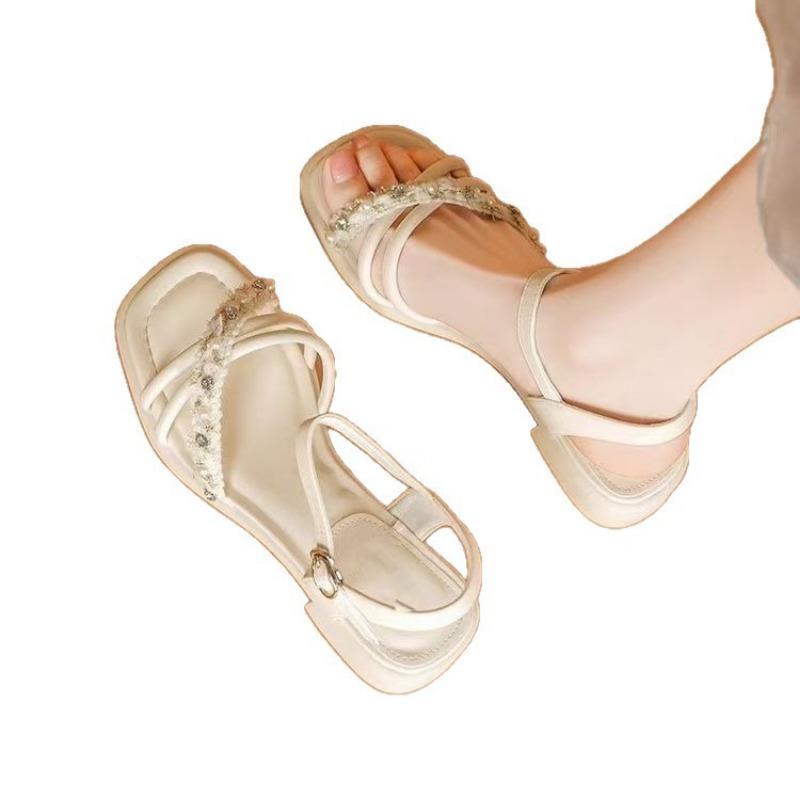 New Low-heeled Sandals Lightweight Soft-soled Women's Flat Shoes
