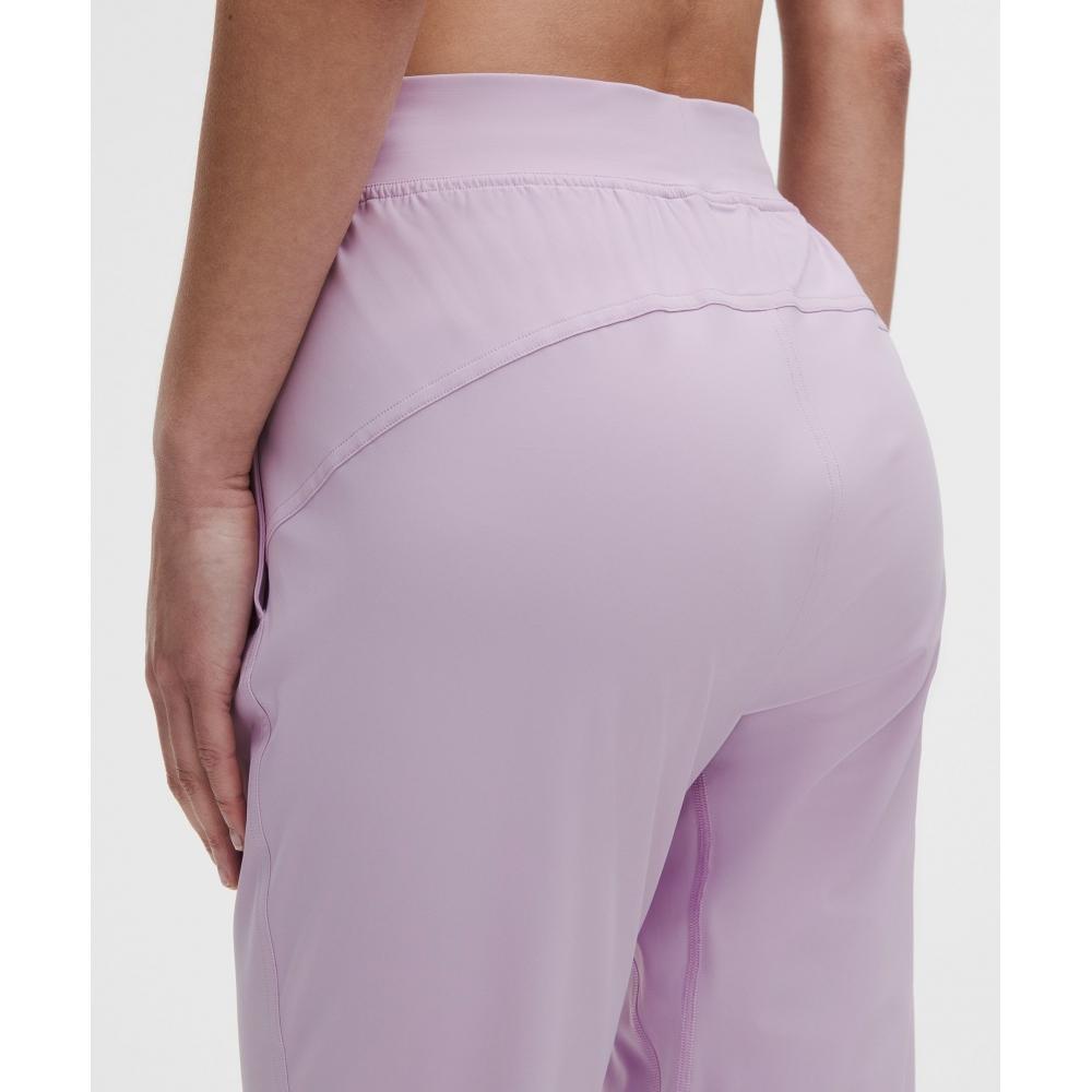Lullulemon Adapted State High-Rise Jogger *Asian Fit Llay