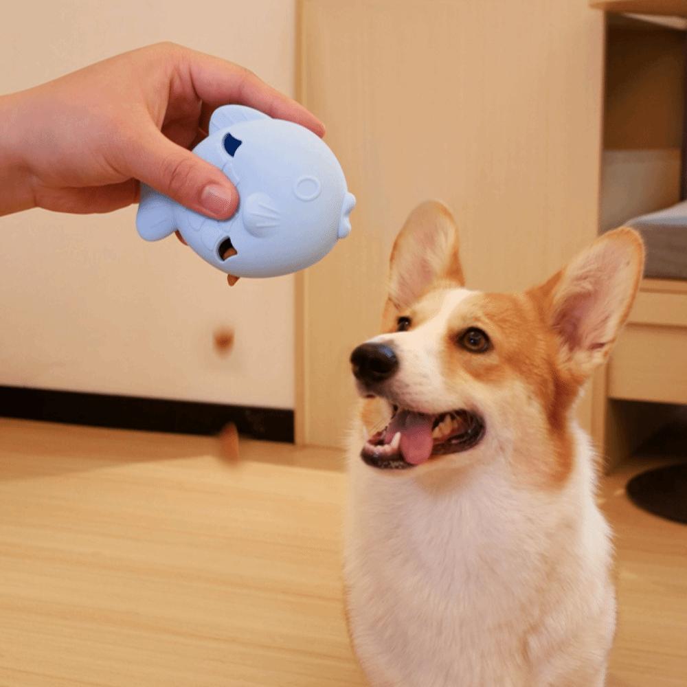 Bite Resistant Treat Dispenser Food Grade Silicone Food Toy Durable Chew Toy Dog Cat Use