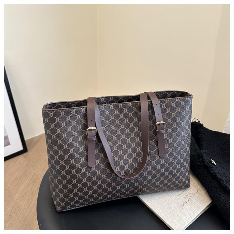 Winter new trendy leisure commuting simple fashion large capacity large capacity portable shoulder tote bag women