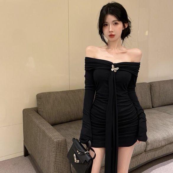 Sexy Slash Neck Long Sleeve Mini Dress Women Fall Winter Streetwear Slim Pleats Dress Y2K Fashion Solid Bottoming Wrap Dress New