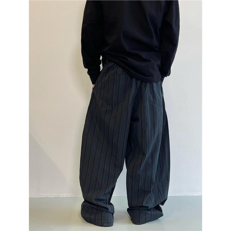 Pantalones de Pierna Ancha Rayas Verticales Negras Azules Estilo Americano Vintage Casual Sueltos para Hombre Pantalones Forma de Navaja Longitud al Suelo