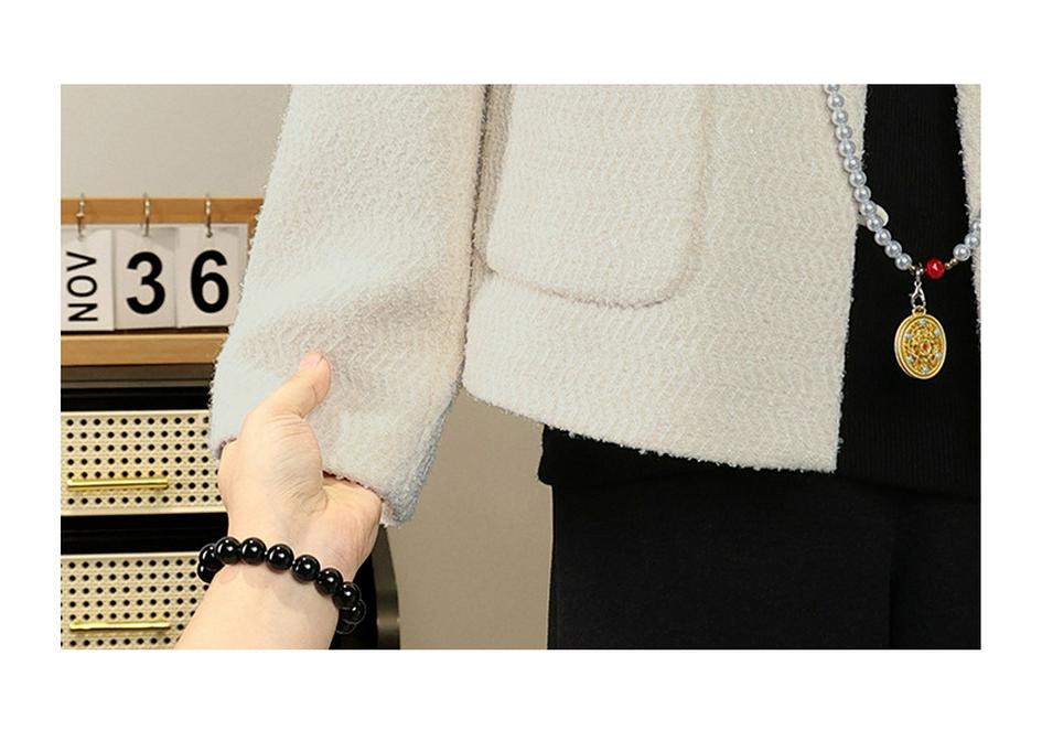 New Spring 2026 French Style Lightweight Outerwear for Middle-Aged and Elderly Women